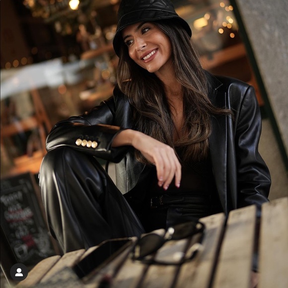 Zara faux leather blazer blogger’s fav size Large - Picture 9 of 16